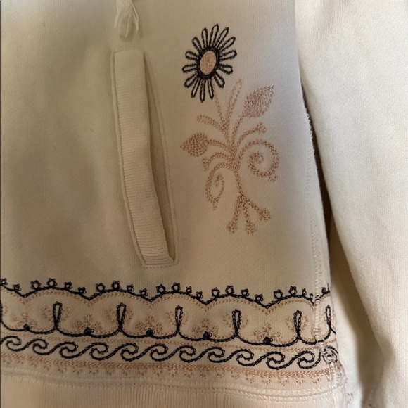Lucky Brand Cream  Embroidered Hoodie Sweatshirt size M - Picture 4 of 5